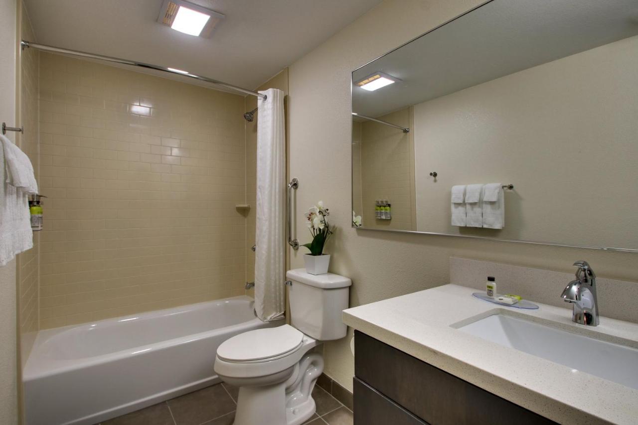 Candlewood Suites - Wichita East By Ihg Dış mekan fotoğraf
