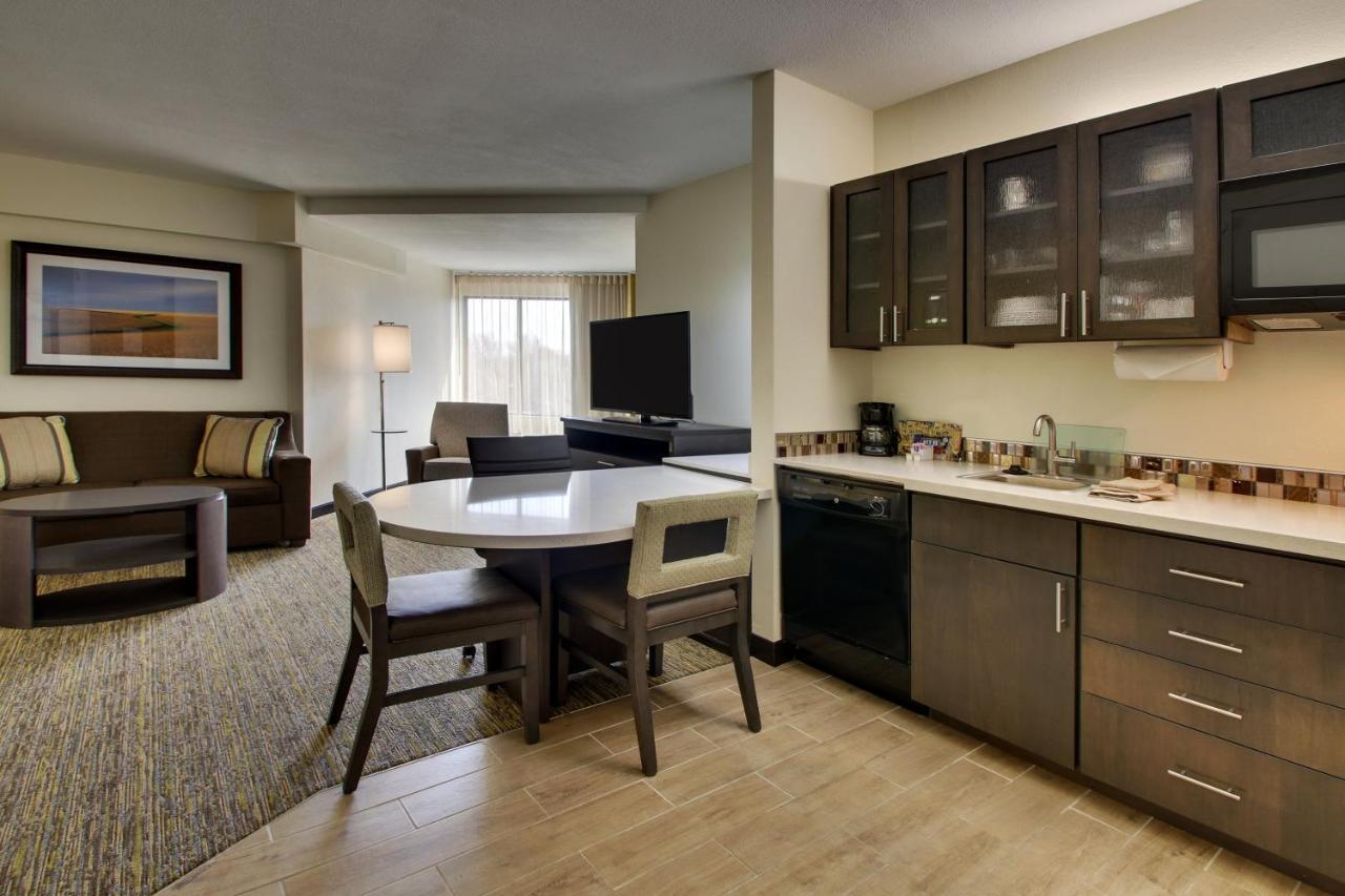 Candlewood Suites - Wichita East By Ihg Dış mekan fotoğraf